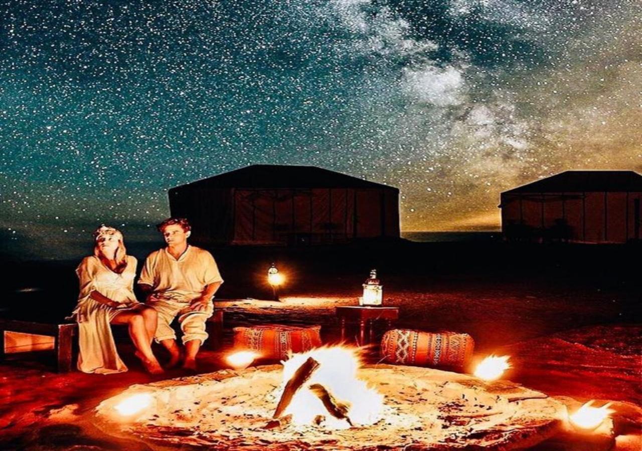 Desert Experience Glamping Merzouga Bagian luar foto