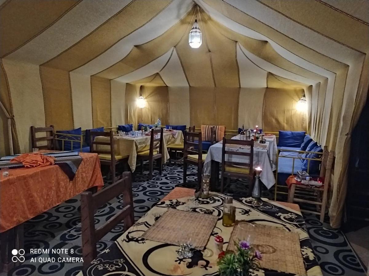 Desert Experience Glamping Merzouga Bagian luar foto