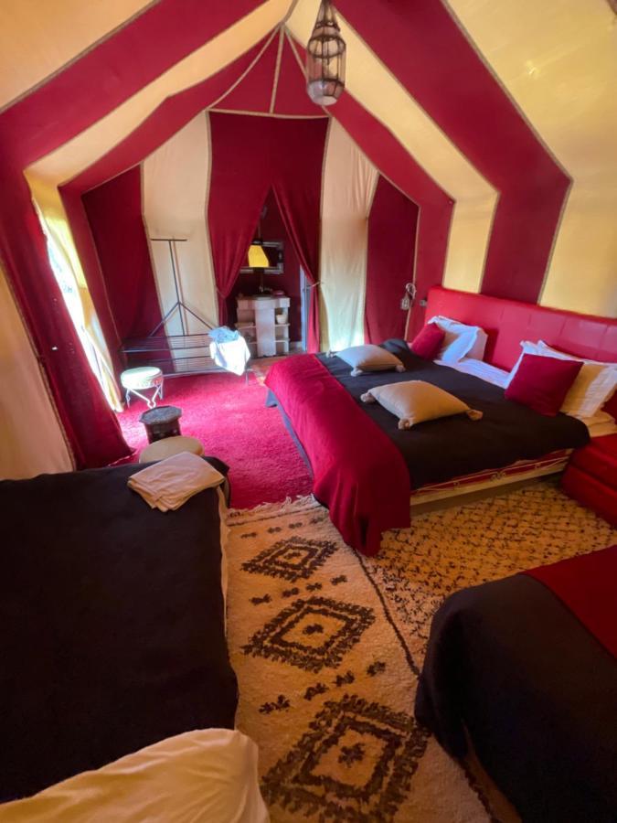 Desert Experience Glamping Merzouga Bagian luar foto