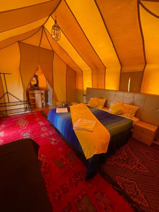 Desert Experience Glamping Merzouga Bagian luar foto