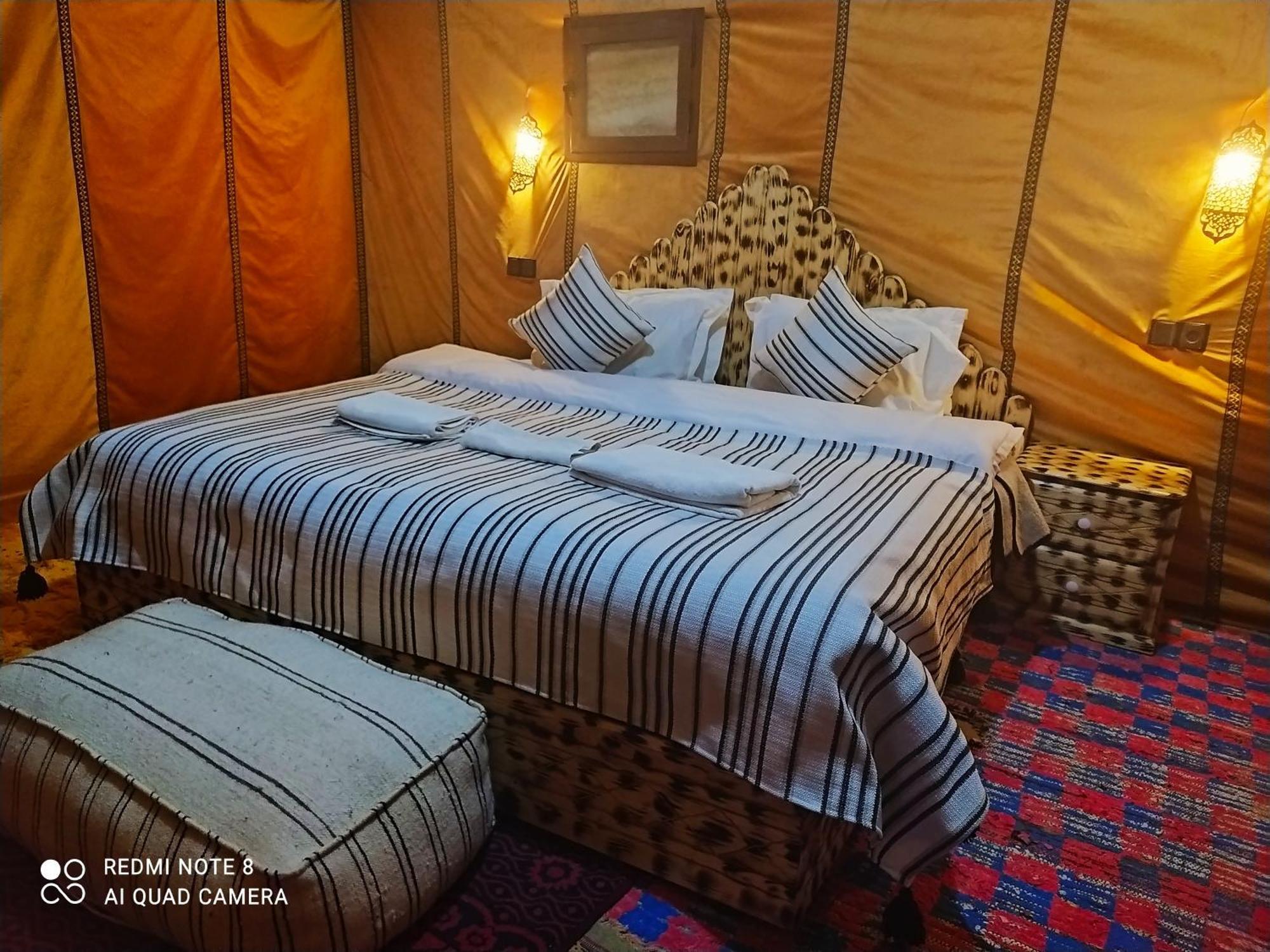 Desert Experience Glamping Merzouga Bagian luar foto