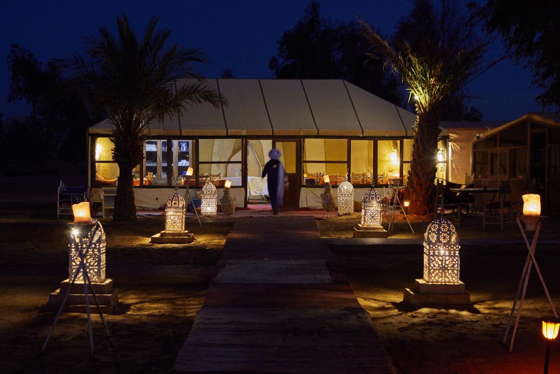 Desert Experience Glamping Merzouga Bagian luar foto